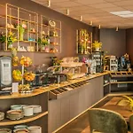 热带花园酒店
