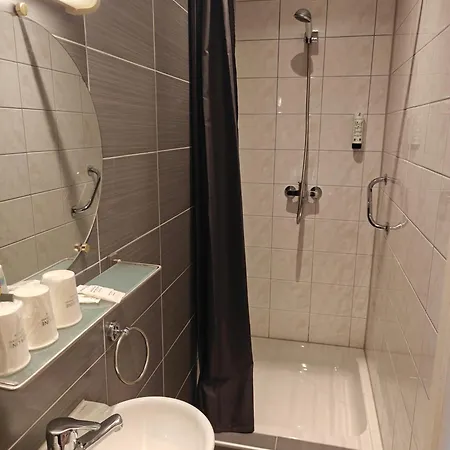 Tropicana Szálloda 2*