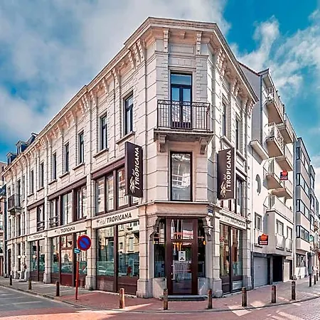 Tropicana Szálloda