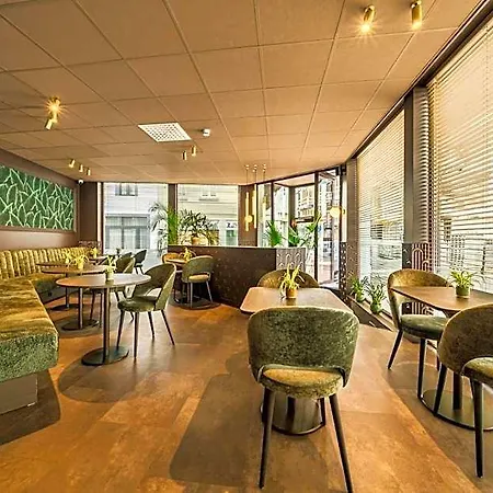 Tropicana 2*